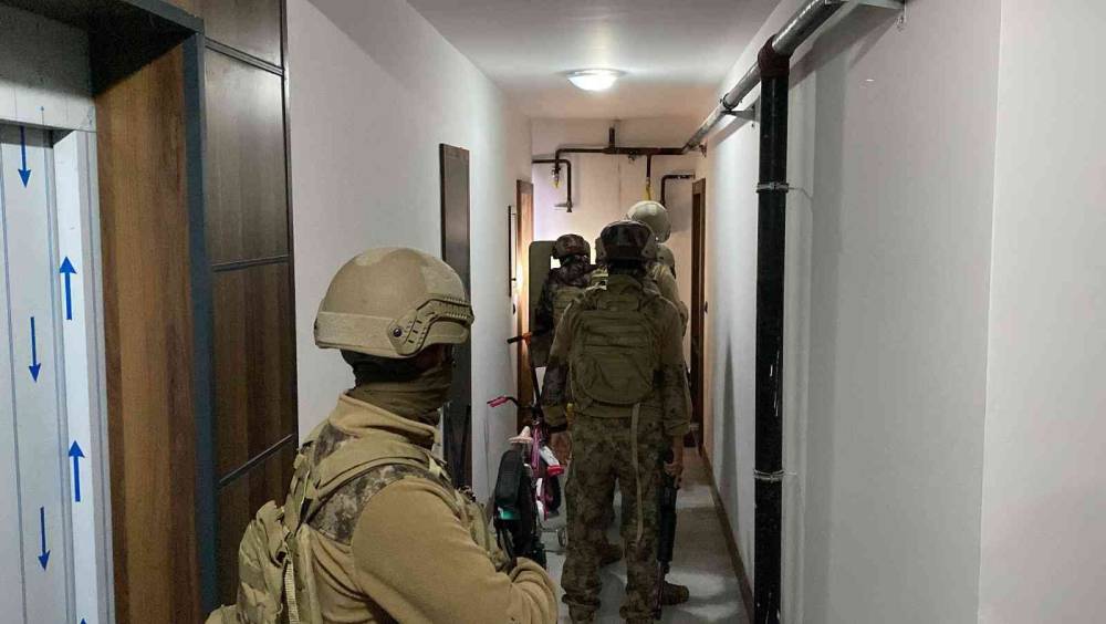 Mersin’de organize suç örgütlerine şafak operasyonu: 51 gözaltı kararı
