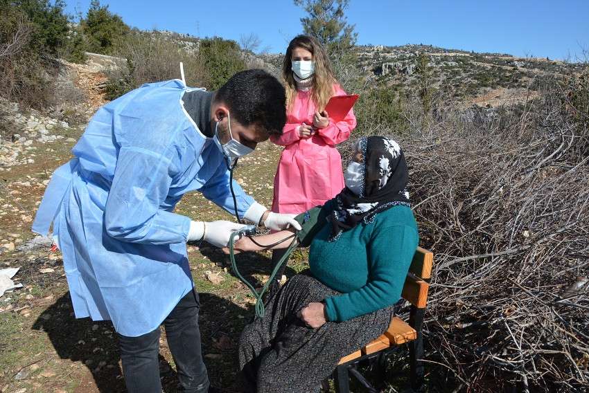 Mersin Büyükşehir Sağlık ve Bakım Hizmetleri ile Vatandaşın Yanında