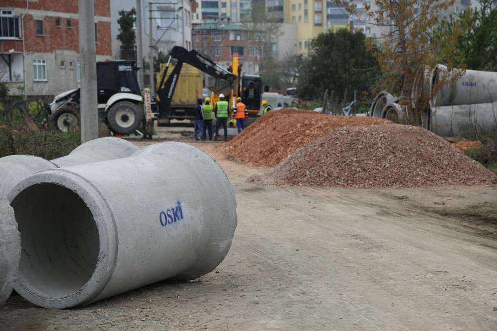 OSKİ YILLARIN SORUNLARINI KISA SÜREDE ÇÖZÜYOR