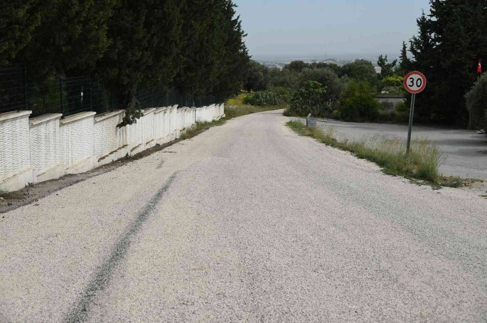 Tarsus Belediyesi 40 günde 12 köyün yolunu asfaltladı
