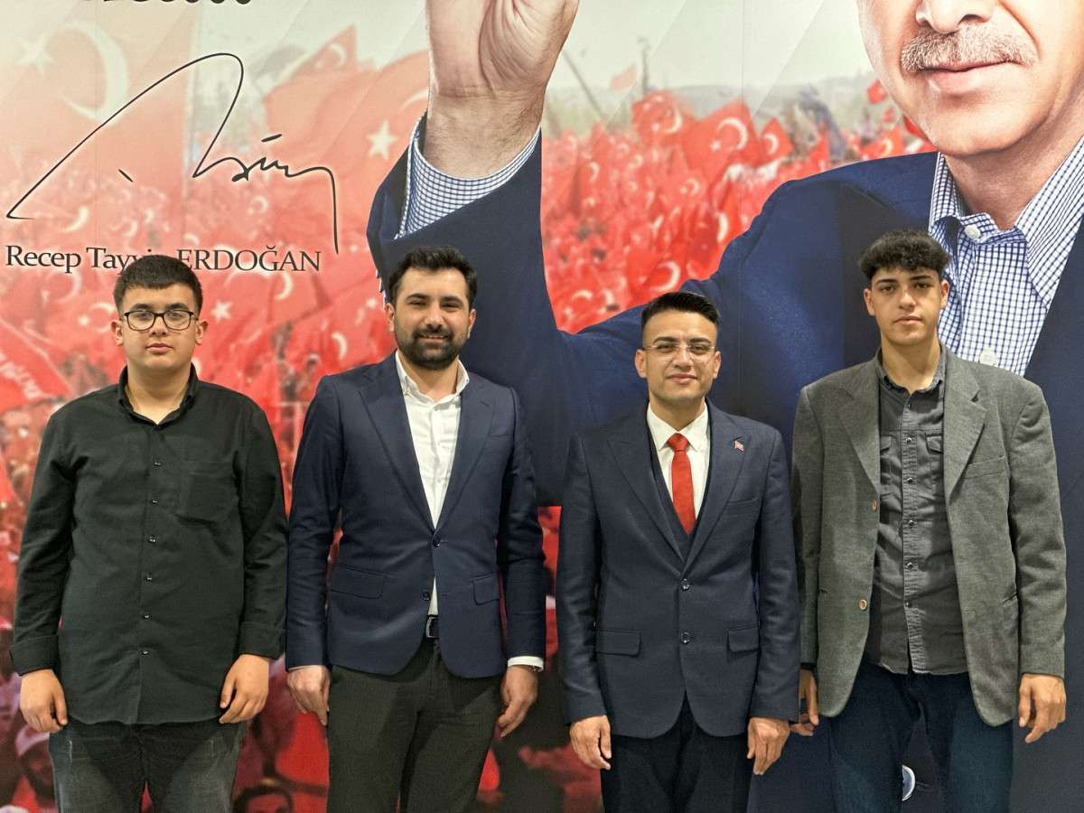 İLKYARDIM EĞİTİCİ EĞİTMENİ MURAT FİDAN AK PARTİ GENEL MERKEZİNDE 