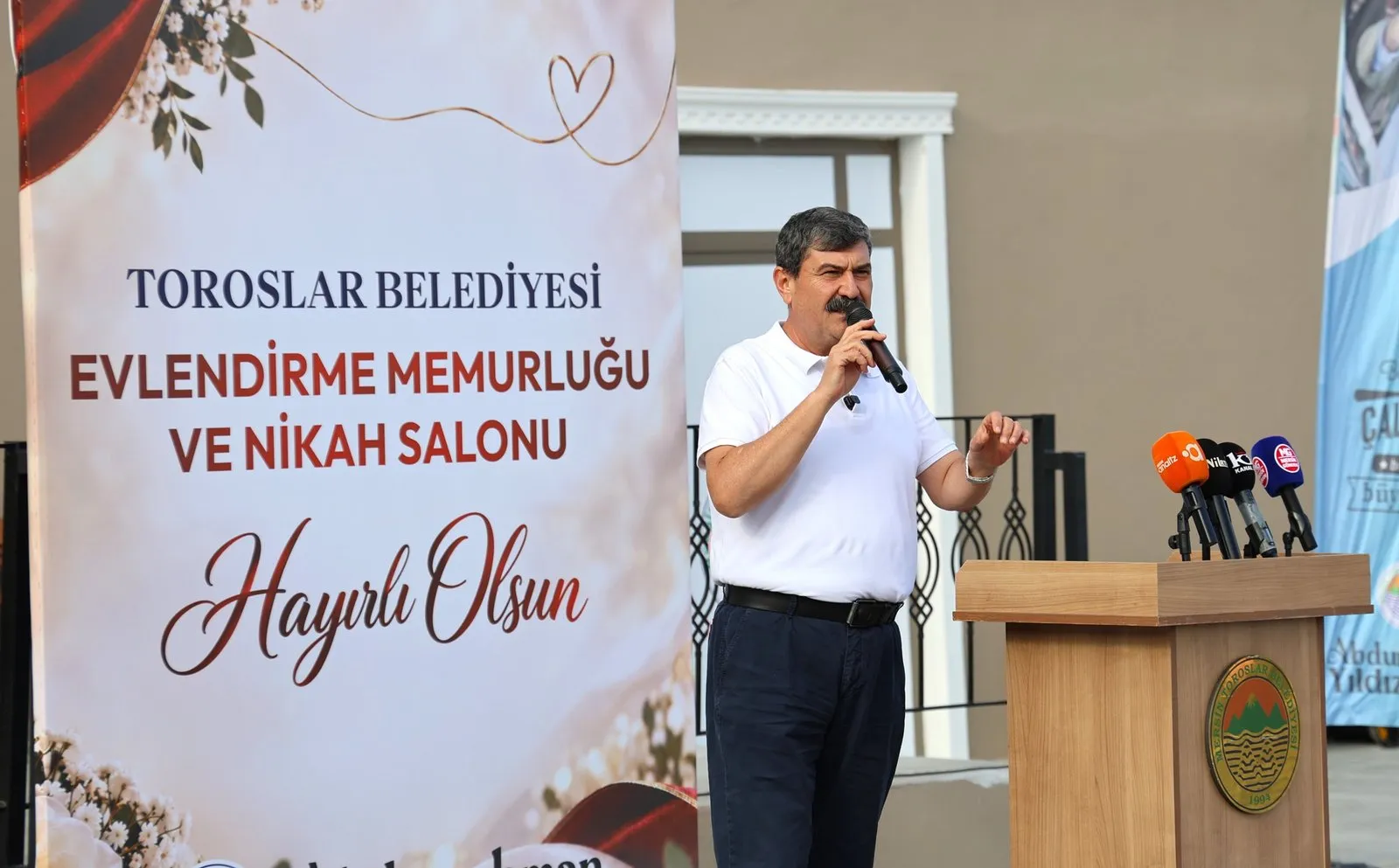Toroslar Belediye Başkanı Yıldız Yeni Nikah Salonunun Açılışını Yaptı